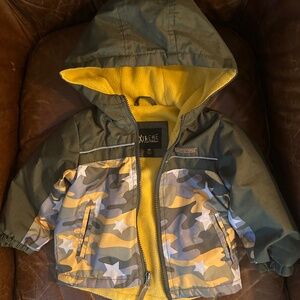 Target's iXtreme Discontinued Yellow & Green Star/Camo Print Baby Jacket Sz 18Mo